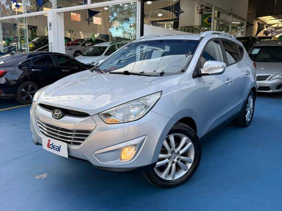 HYUNDAI IX35 2.0 MPFI GLS 4X2 16V GASOLINA 4P AUTOMÁTICO HYUNDAI IX35 2.0 MPFI GLS 4X2 16V GASOLINA 4P AUTOMÁTICO